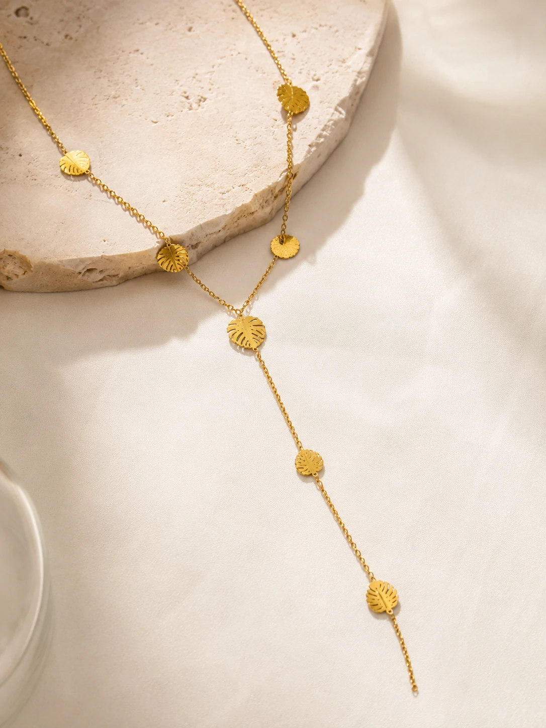 Nature Glow Necklace