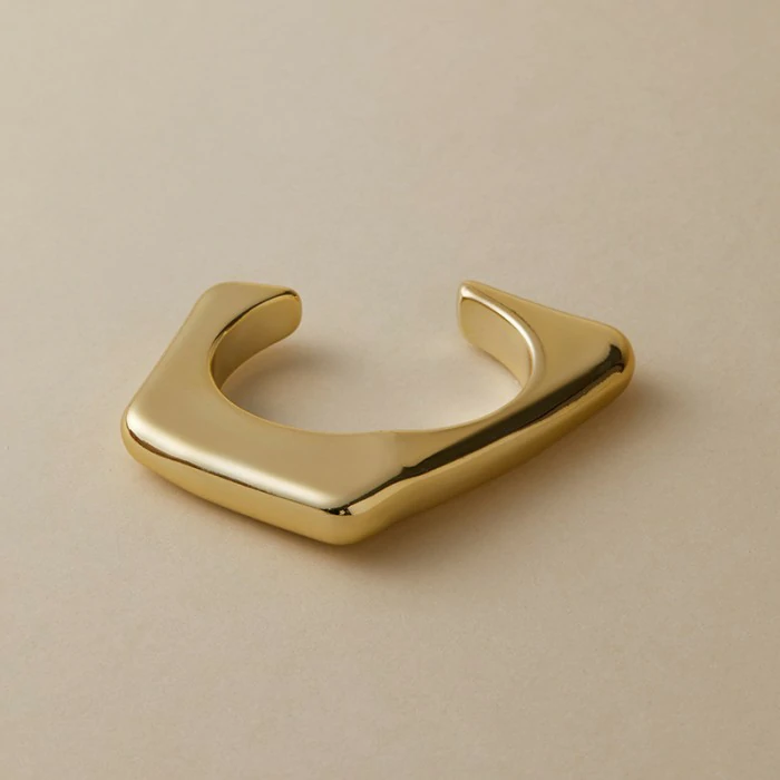 Sculpted V Bangle
